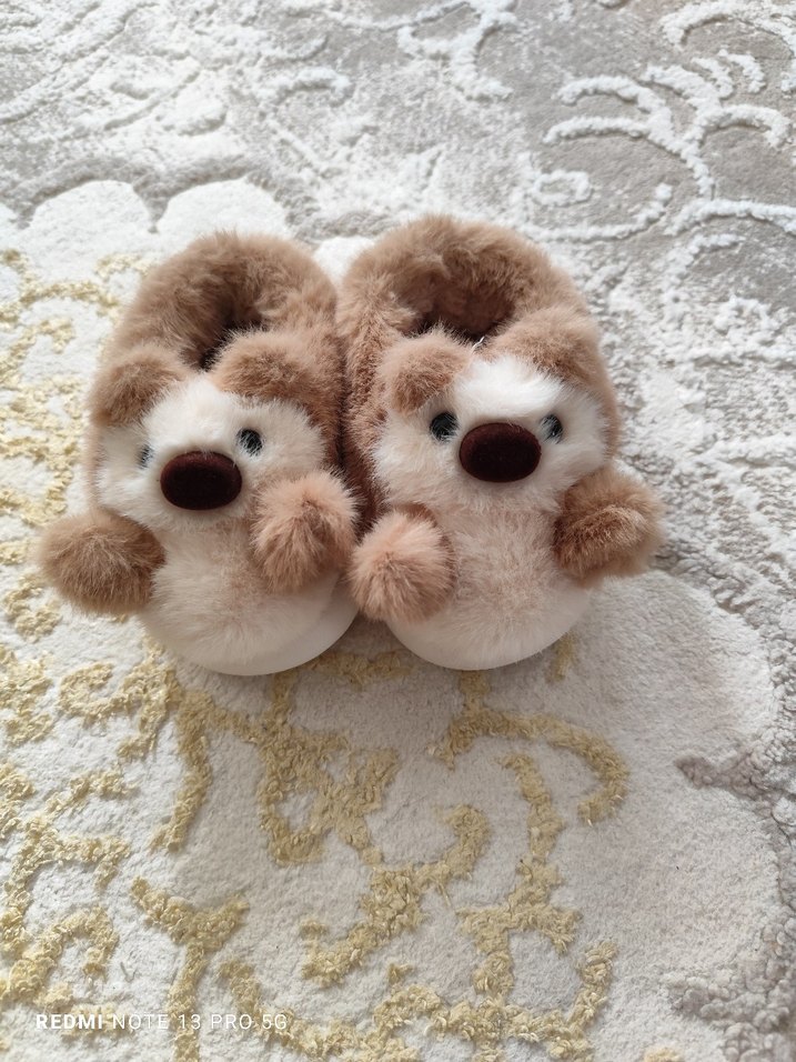 Kız Çocukları İçin Kahverengi Kürklü Sıcak Terlik - Görsel 2