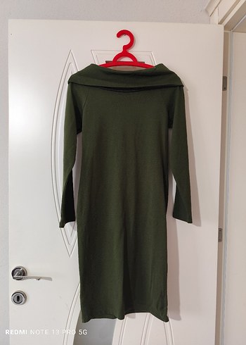 Uzun Kollu, Yüksek Yakalı Yeşil Örme Elbise - Görsel 2