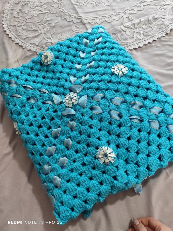 Nakışlı Turkuaz Örgü Çocuk Battaniyesi - Görsel 4