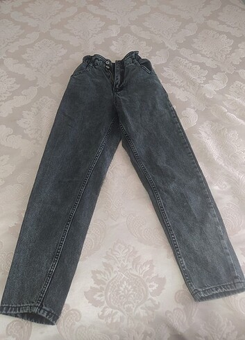 10 Yaş Beden Pantolon