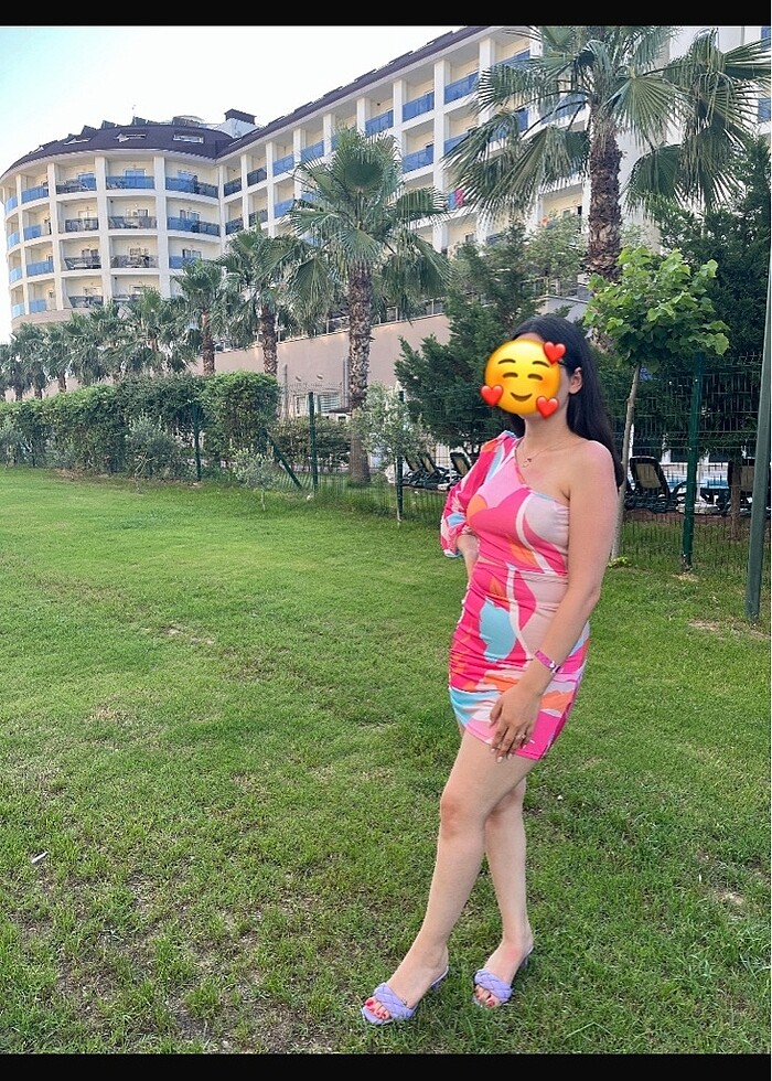 Çok Renkli Elbise - Görsel 2