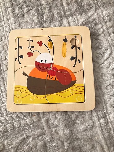 Ahşap puzzle