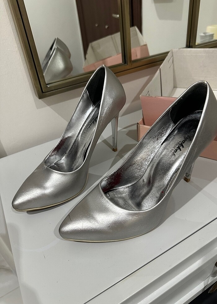 Gri stiletto - Görsel 5