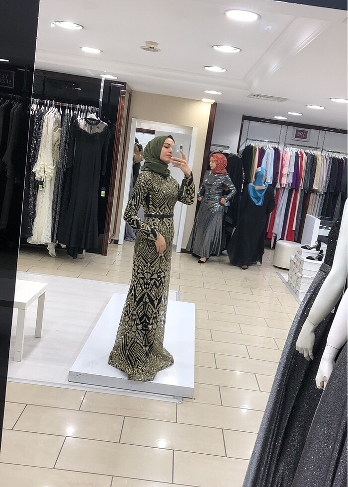 Gold simli abiye - Görsel 4