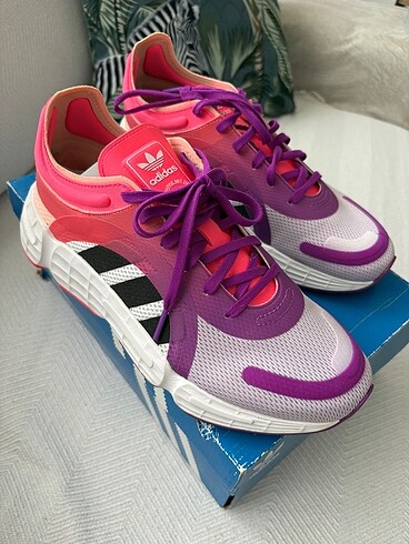 Adidas 40
