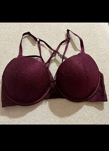 Victoria s Secret 