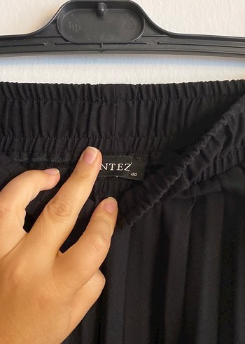 m Beden Siyah Piliseli Uzun Kadın Etek