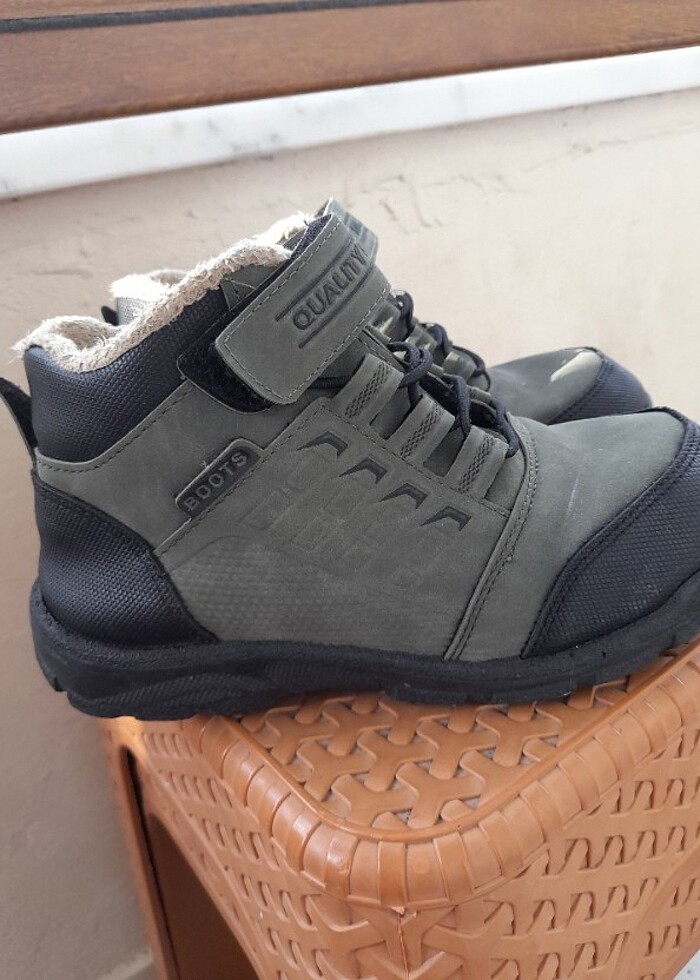 Erkek çocuk bot - Görsel 5