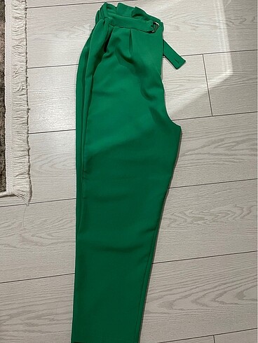 yeşil pantolon