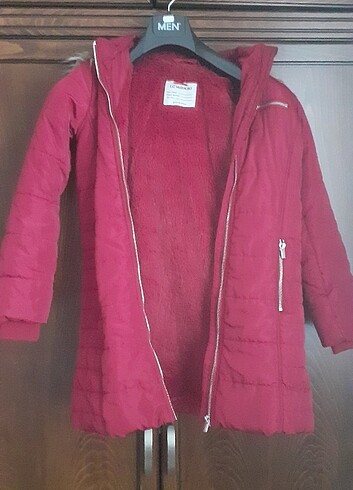 Mont ici peluş sıcak tutar