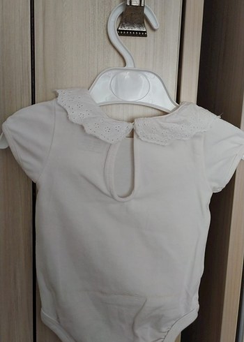 HM marka Pembe Fırfırlı Kısa Kollu Kız Bebek 2li Zıbın - Görsel 4