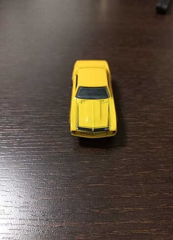 Camaro hot wheels 