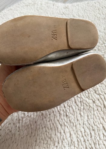 Zara 23 numara kız bebek gümüş babet - Görsel 5