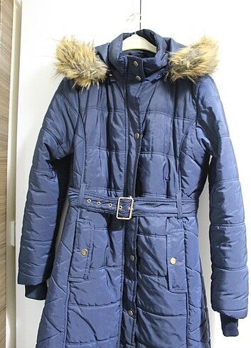 LC Waikiki tesettür mont 
