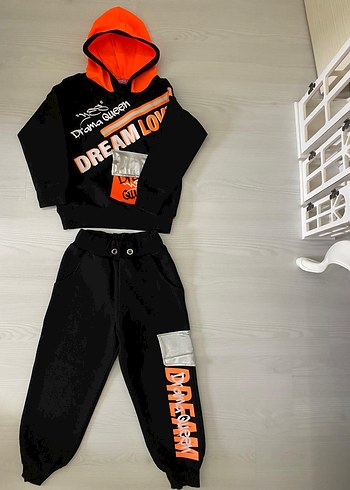 Kapüşonlu Siyah Baskılı  Çocuk Eşofman Takımı - Görsel 2