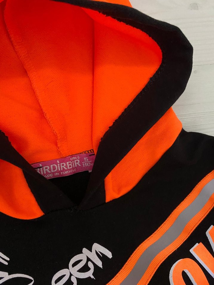 Kapüşonlu Siyah Baskılı  Çocuk Eşofman Takımı - Görsel 5