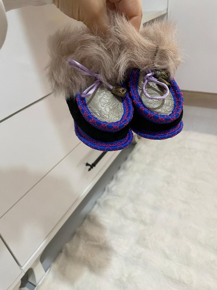 Bohem Tarz Renkli Nakışlı Kürklü Kız Bebek Botu - Görsel 2