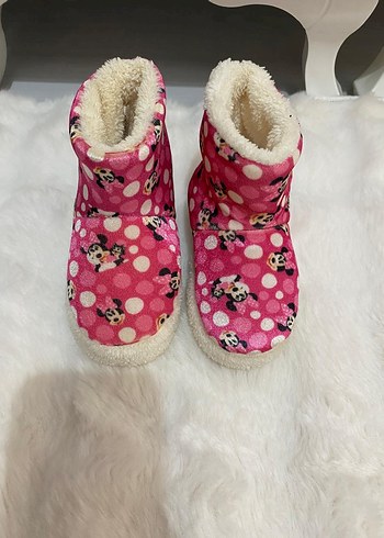 Kız Çocuk Pembe Kürklü Sıcak Ev Botu - Görsel 7