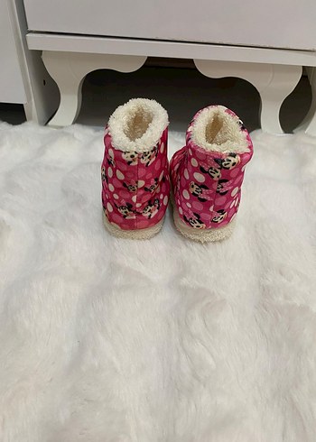 Kız Çocuk Pembe Kürklü Sıcak Ev Botu - Görsel 4