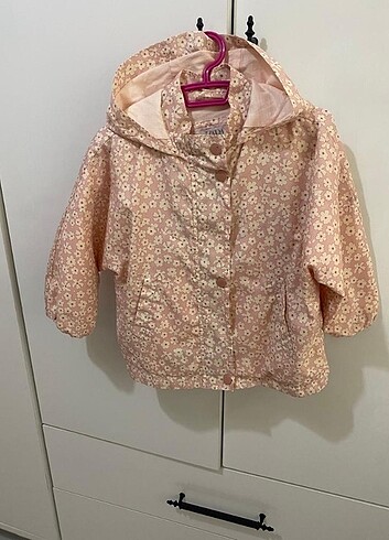 Zara kız bebek yağmurluk 18-24 ay