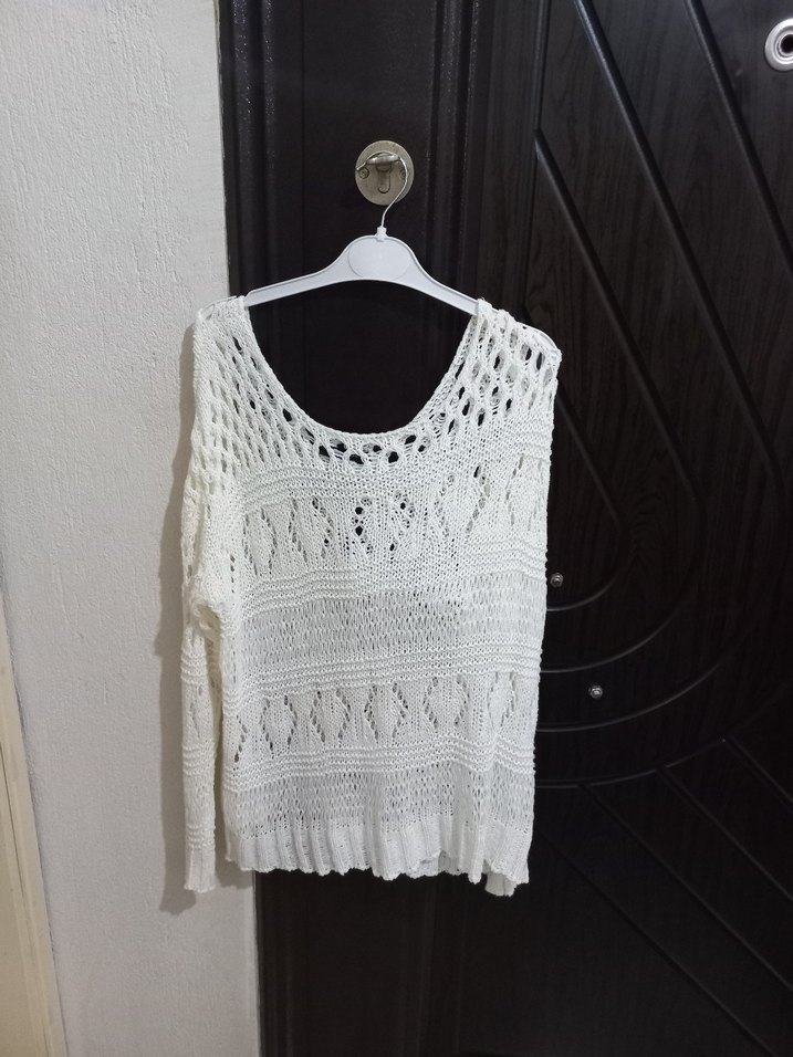 s.m l uygun salaş delikli kazak çok şık temiz - Görsel 2