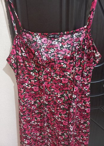 Kolsuz V Yaka Kırmızı Midi Elbise hepsi 200 tl - Görsel 9