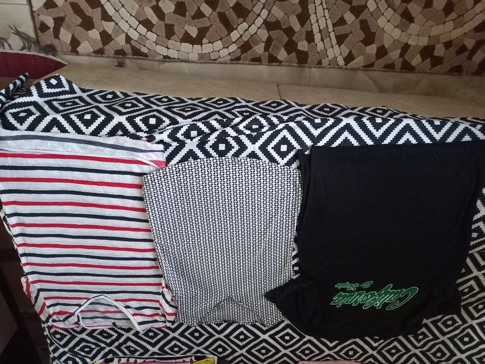 Kısa Kollu Kırmızı Desenli Kadın Pijama Takımı hepsi 120 tl - Görsel 4