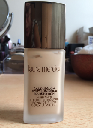 Laura Mercier Candleglow Soft Luminous Fondöten