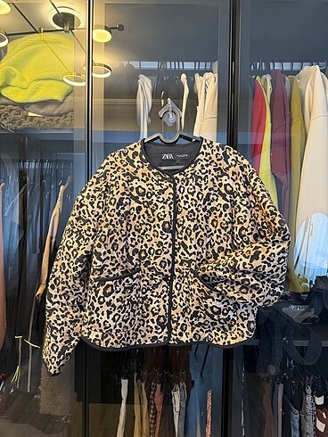 Leoparlı ceket