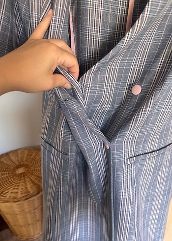 Düğmeli Gri Ekose Midi Ceket Elbise - Görsel 4