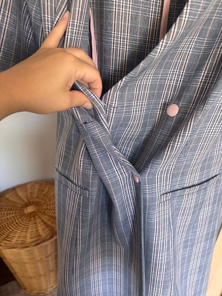 Düğmeli Gri Ekose Midi Ceket Elbise - Görsel 4