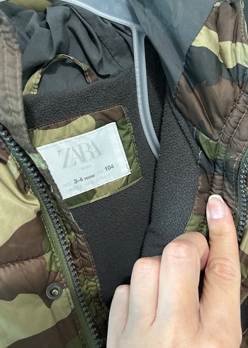 Erkek Çocuk Kamuflaj Desenli Mont - Görsel 4