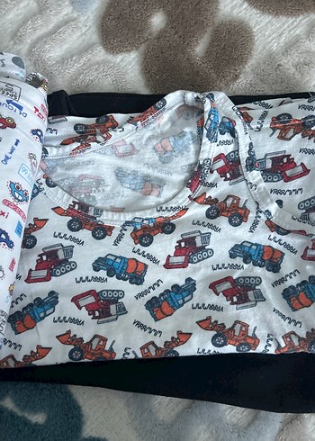 Renkli 4 yas atlet - Görsel 3