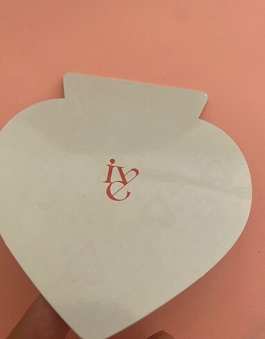 Diğer ive wonyoung lovecard