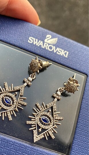 Swarovski küpe