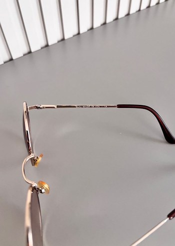 Bej Parlak Modern Klasik Kadın Güneş Gözlüğü - Görsel 4