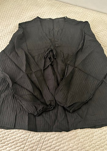 Siyah Piliseli V Yaka Keten Kadın Bluz - Görsel 4