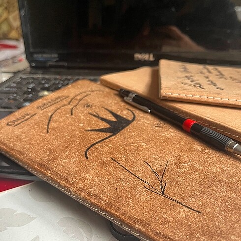 Eski kapaklı defter