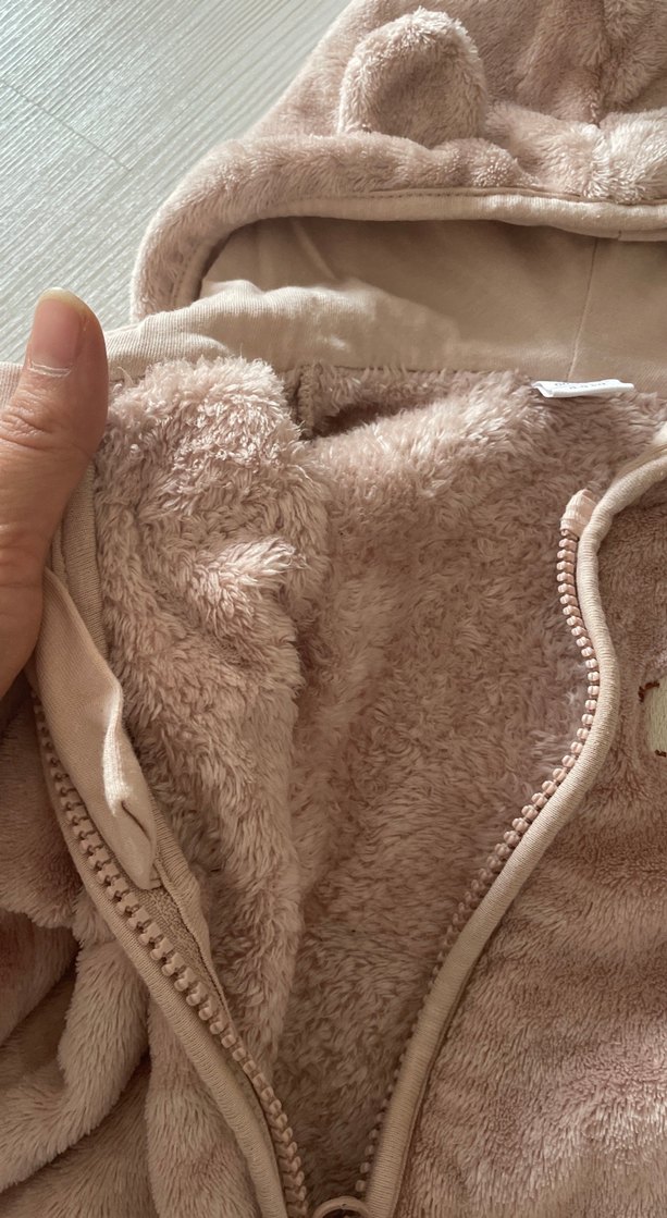 Bebek Bej Peluş Kapüşonlu Ceket - Görsel 3