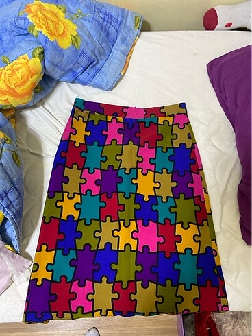 Puzzle desenli renkli etek