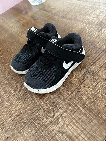 Nike bebek ayakkabısı