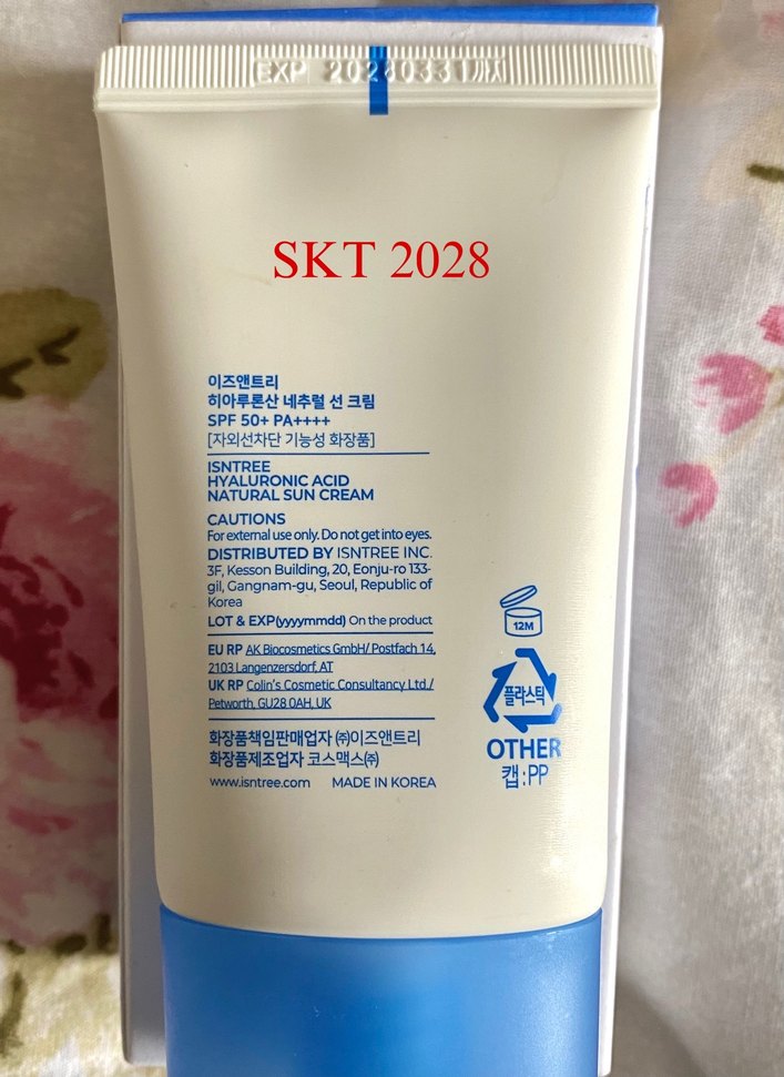 Isntree Hyaluronic Acid Doğal Güneş Kremi SPF 50 - Görsel 2