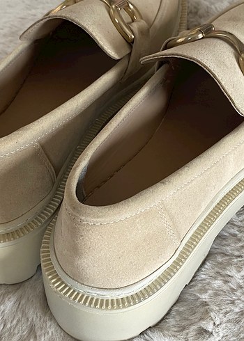Marjin Bej Süet Kadın Platformlu Tokalı Loafer - Görsel 6