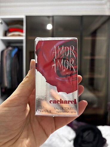Cacharel amor amor parfüm