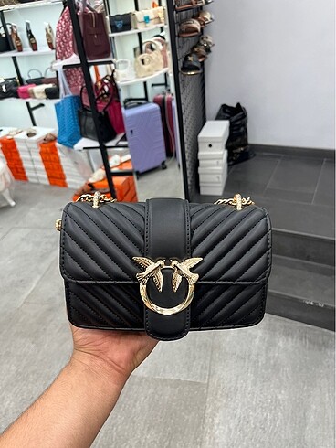 Diğer Pinko çanta