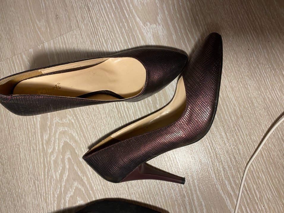 Mürdüm rengi Parlak Deri Stiletto Topuklu Kadın Ayakkabı - Görsel 2