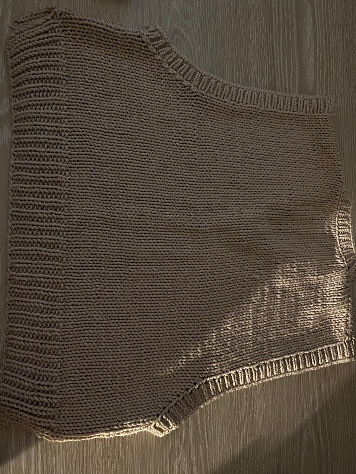 V Yaka Bej Örme Kadın Süveter - Görsel 2