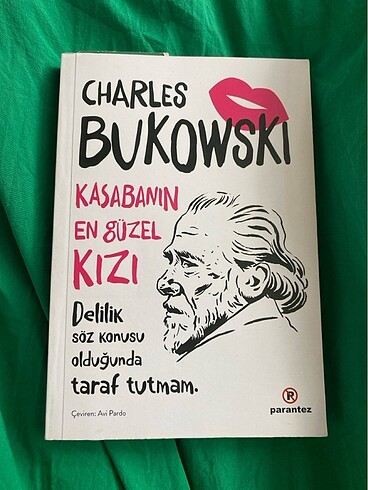 Charles Bukowski Kasabanın en güzel kızı