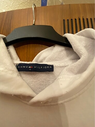 Tommy Hilfiger sweatshirt