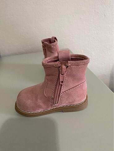 18 Beden pembe Renk H&M kız bebek bot